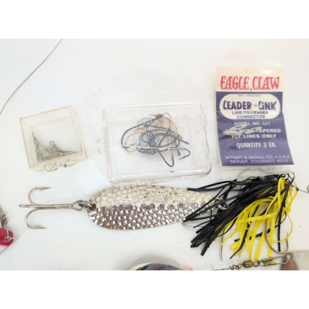 Vintage Fishing Lures Lot Mepps Aglia Red Devil Rapala Hula Spinners Hooks - Picture 9 of 14
